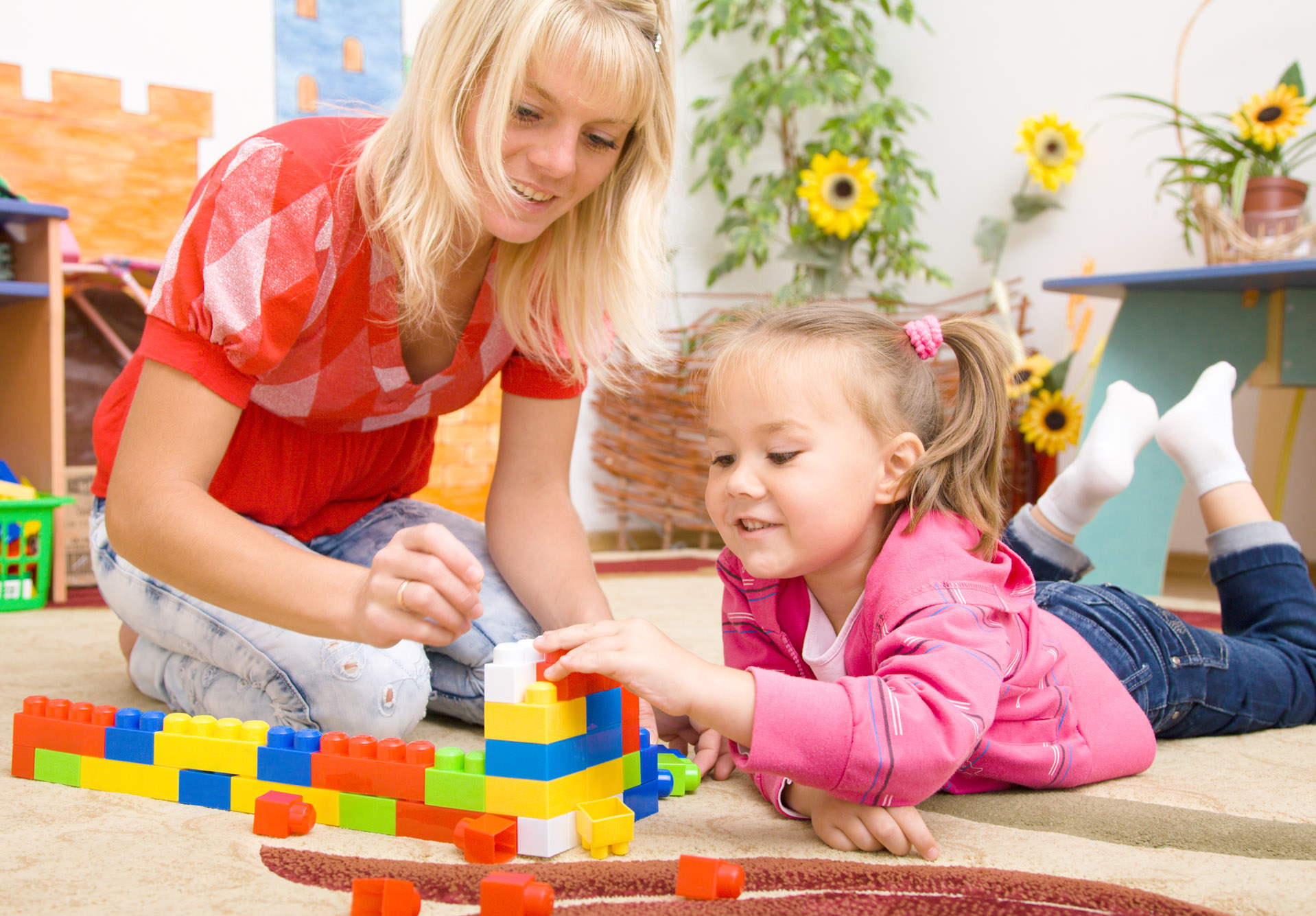 Kinderen laten lachen en spelen